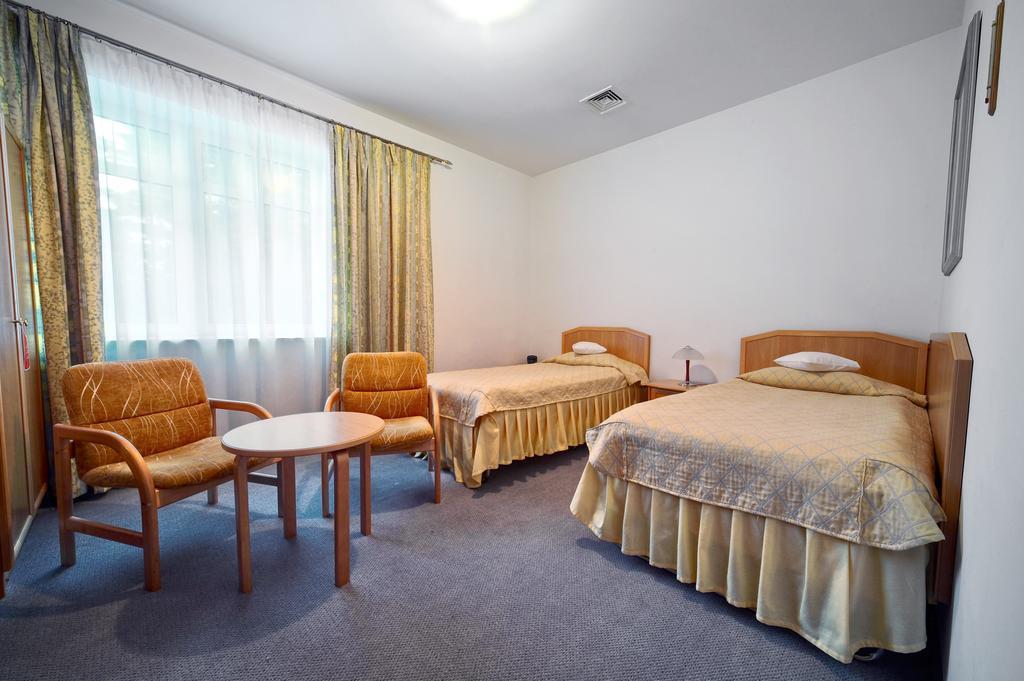 Hotel Perla Bieszczadow Geovita Czarna Szoba fotó