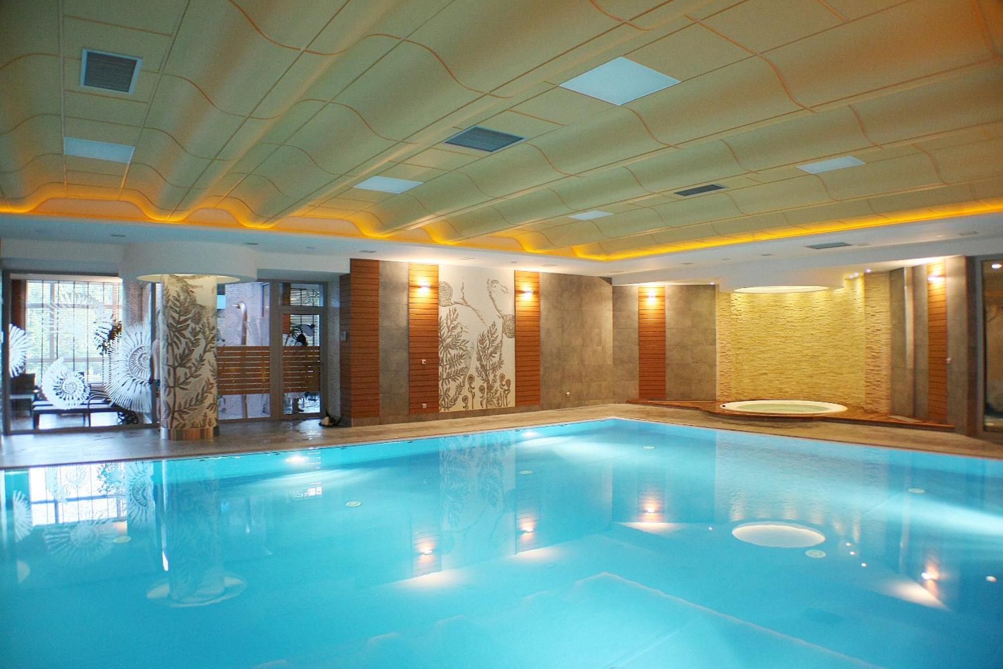 Hotel Perla Bieszczadow Geovita Czarna Kültér fotó