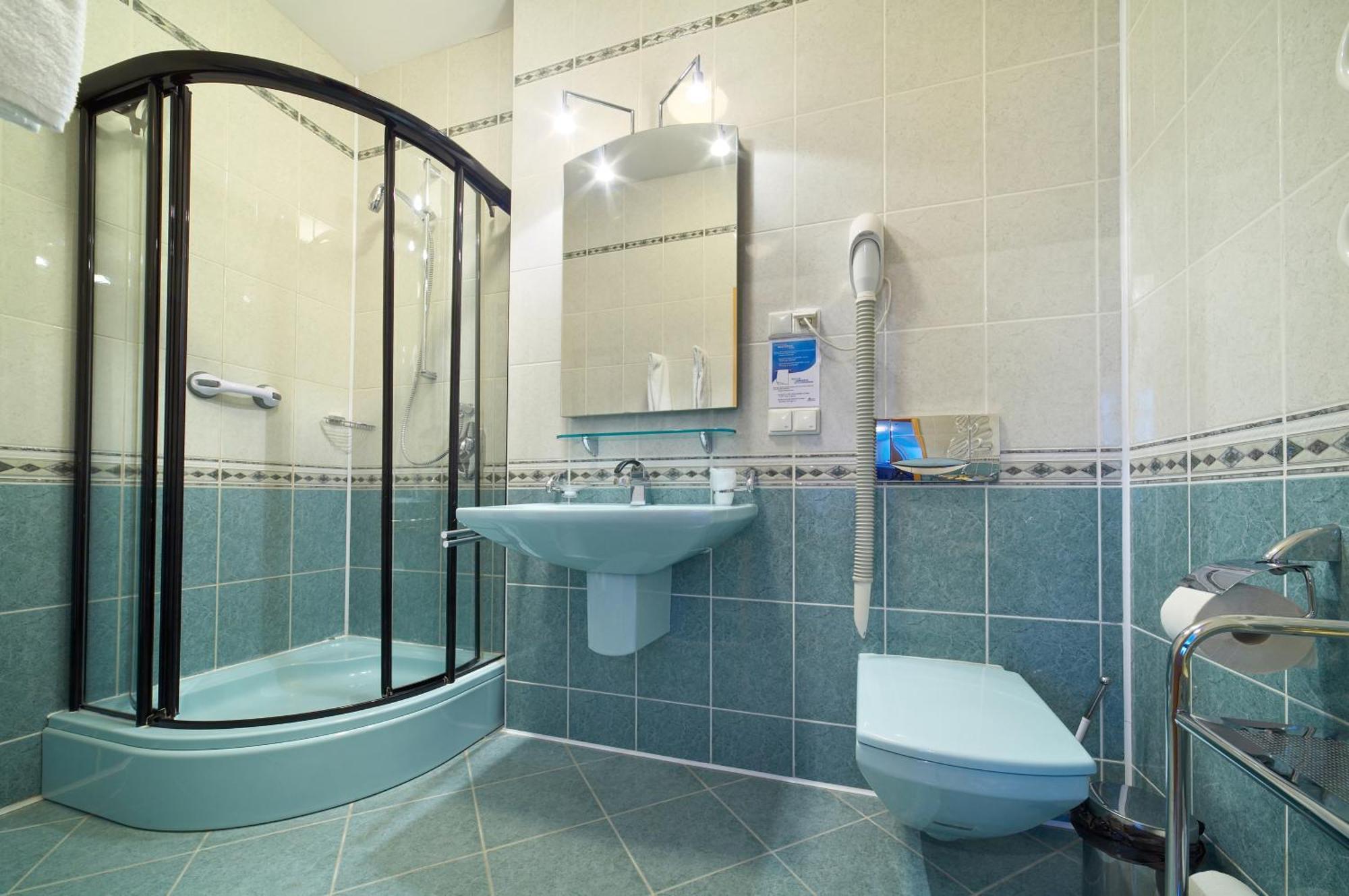 Hotel Perla Bieszczadow Geovita Czarna Kültér fotó