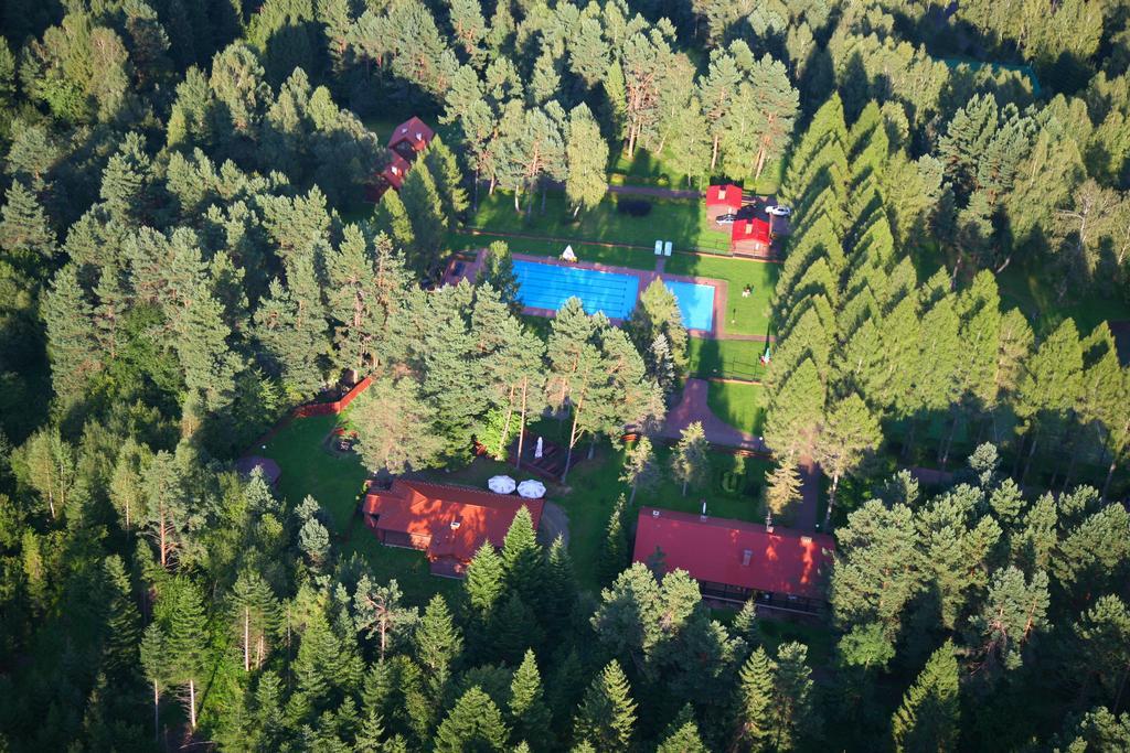 Hotel Perla Bieszczadow Geovita Czarna Kültér fotó